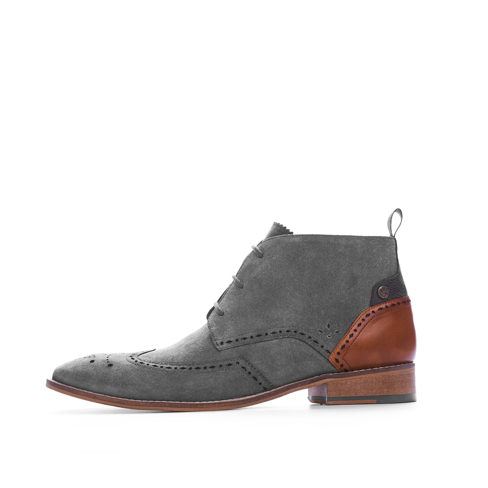 ALED GREY SUEDE CHUKKA BOOT
